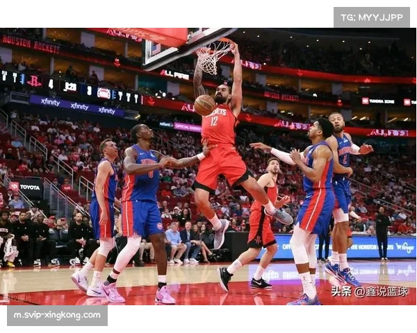 杜兰特主场首秀37分难阻球队失利 个人精彩难掩整体困境